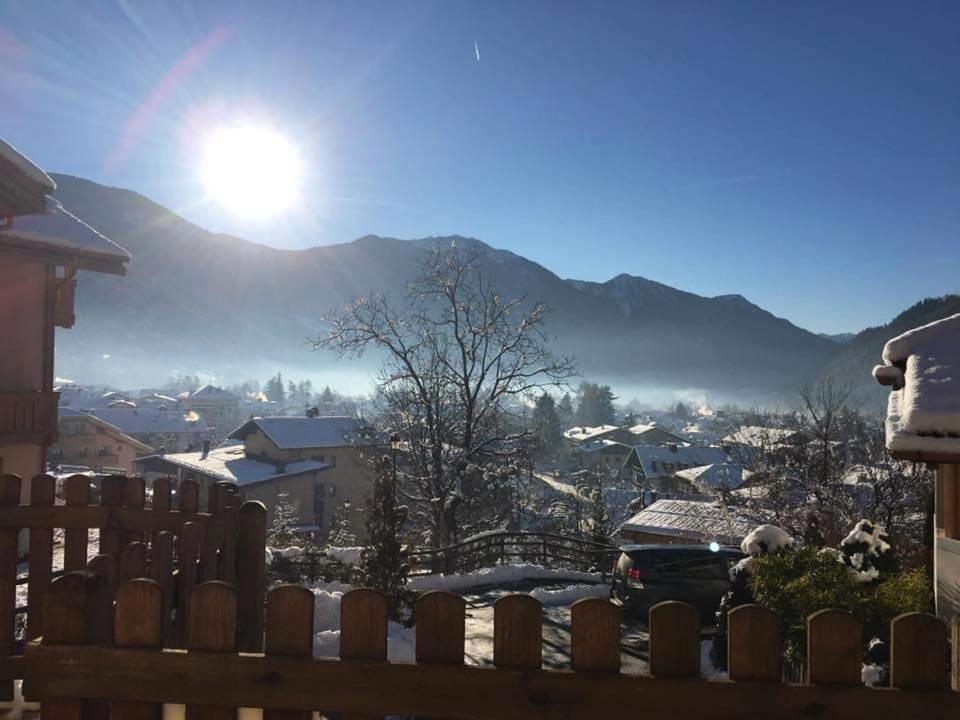 Le Balze Di Carisolo, Trilocale Con Giardino Daire Dış mekan fotoğraf