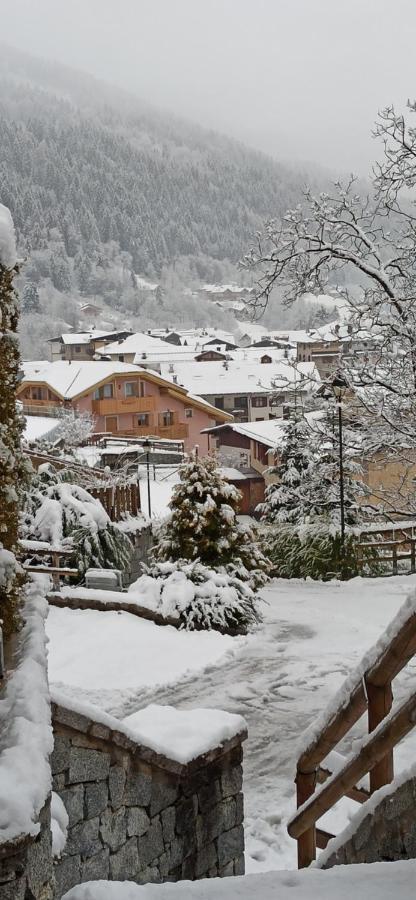 Le Balze Di Carisolo, Trilocale Con Giardino Daire Dış mekan fotoğraf